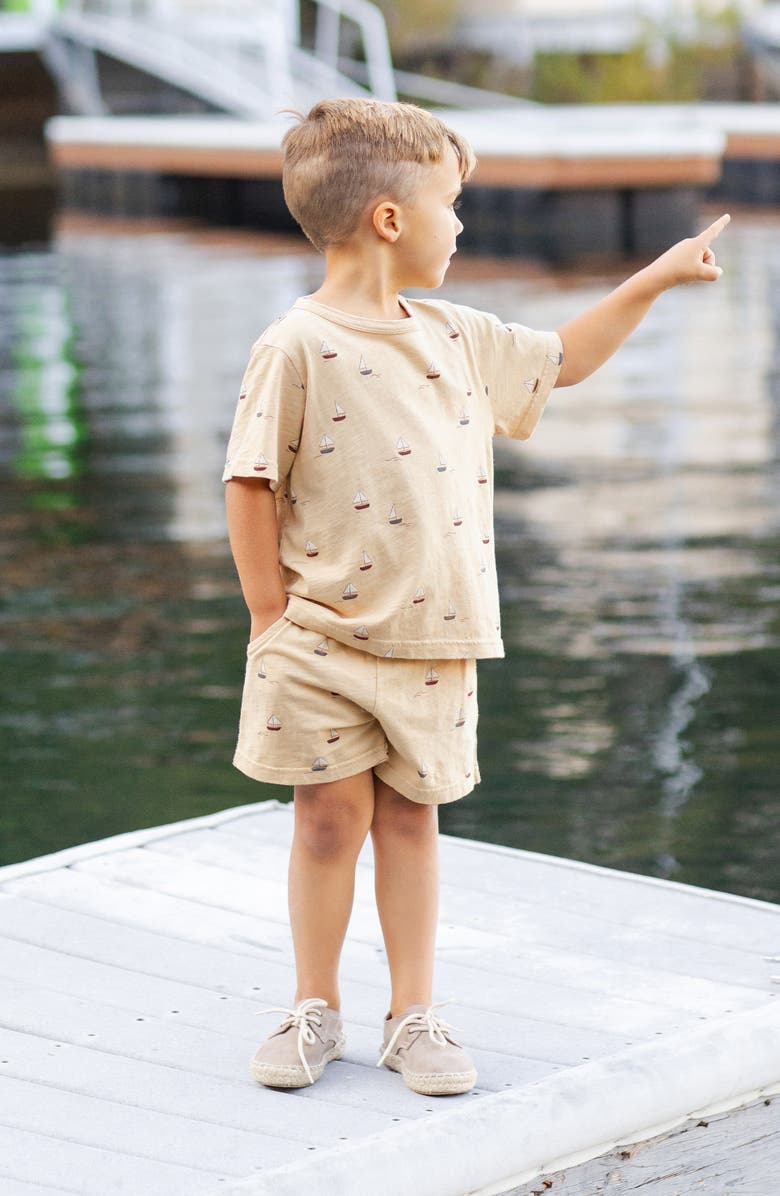 Rylee + Cru Sailboats Cotton T-Shirt & Shorts Set, Alternate, color, Butterscotch
