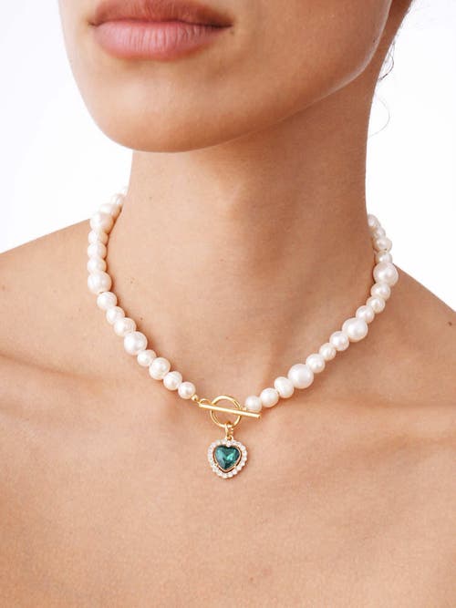 Velvet Luna Heart Pearl Necklace In Neutral