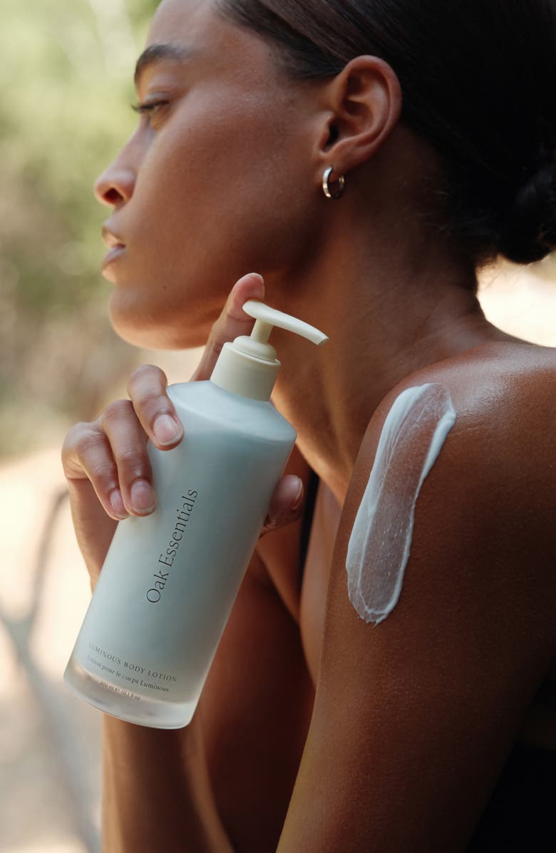 Oak Essentials Luminous Body Lotion, Alternate, color, 