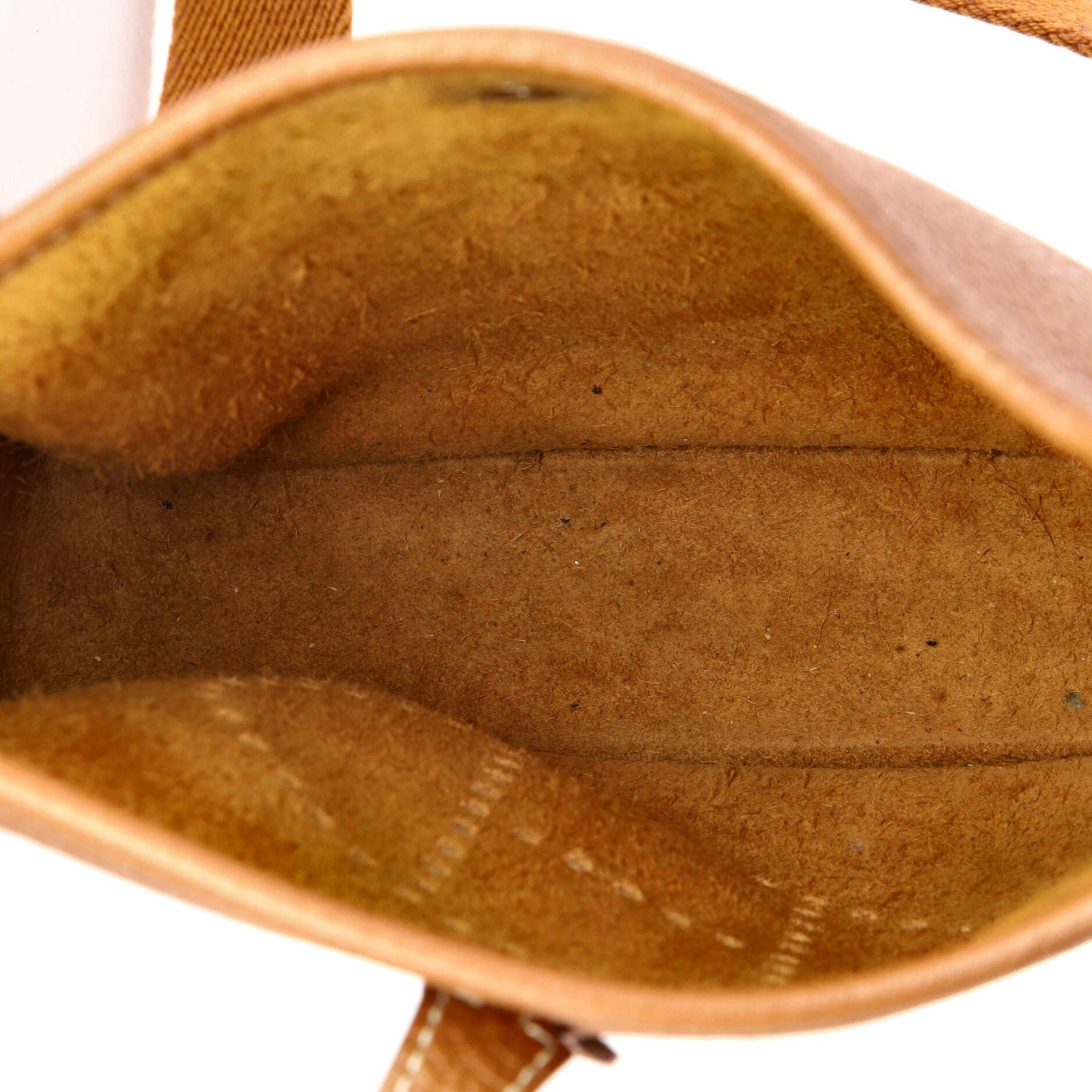 Pre-Owned Hermes Evelyne Bag Gen III Clemence TPM, Alternate, color, Gold