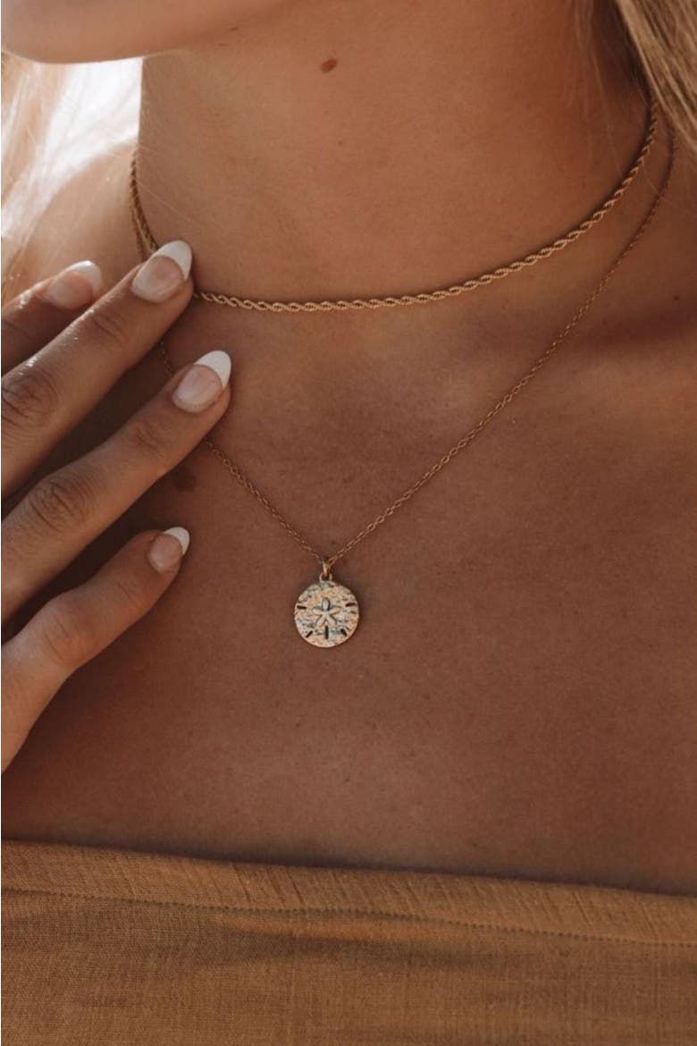 Sand Dollar Necklace, Alternate, color, Gold