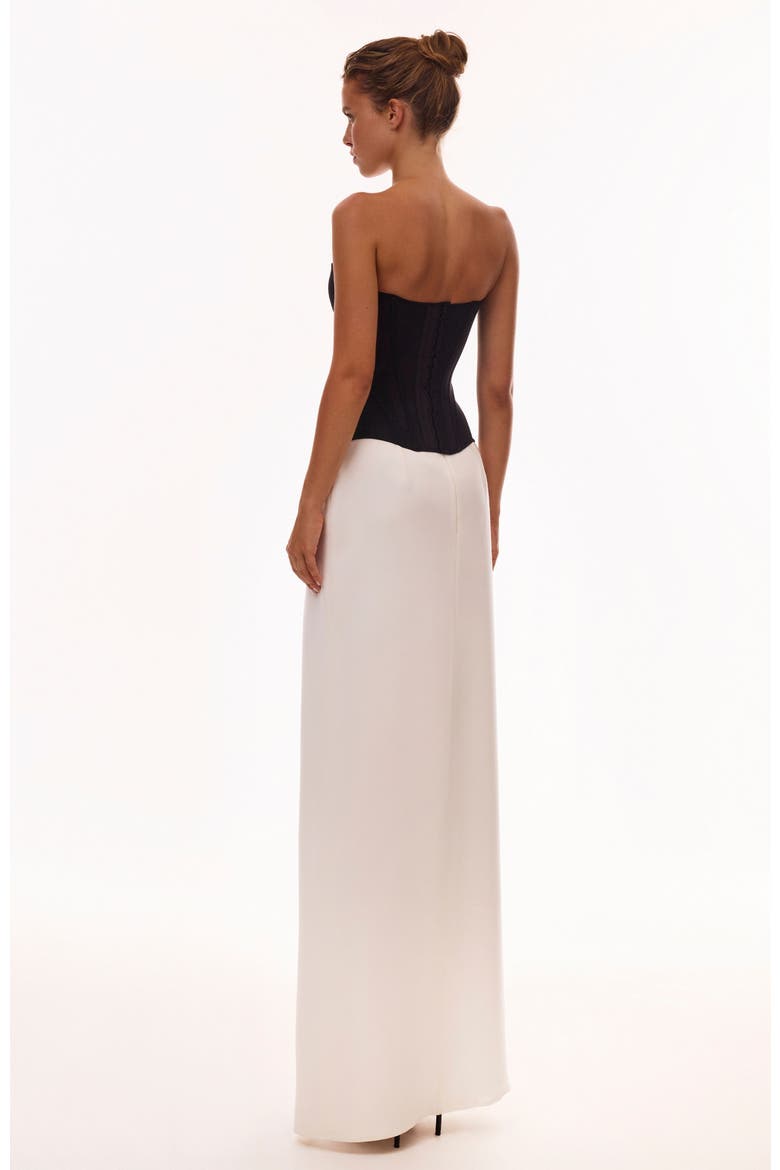 Fitted Heart-Shaped Low-Waist Structured Corset in Black, Alternate, color, Black
