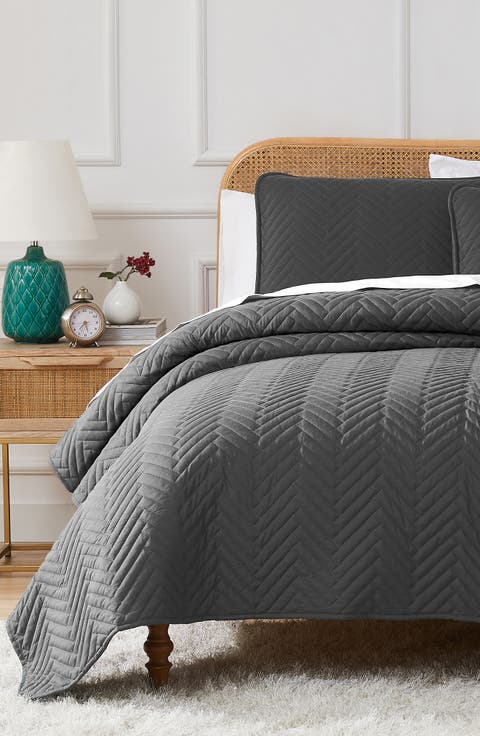 Chevron Quilt Set