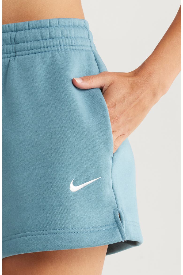 Sportswear Phoenix Fleece Mid-Rise 4-Inch Shorts, Alternate, color, 006 SMK BL/SAIL