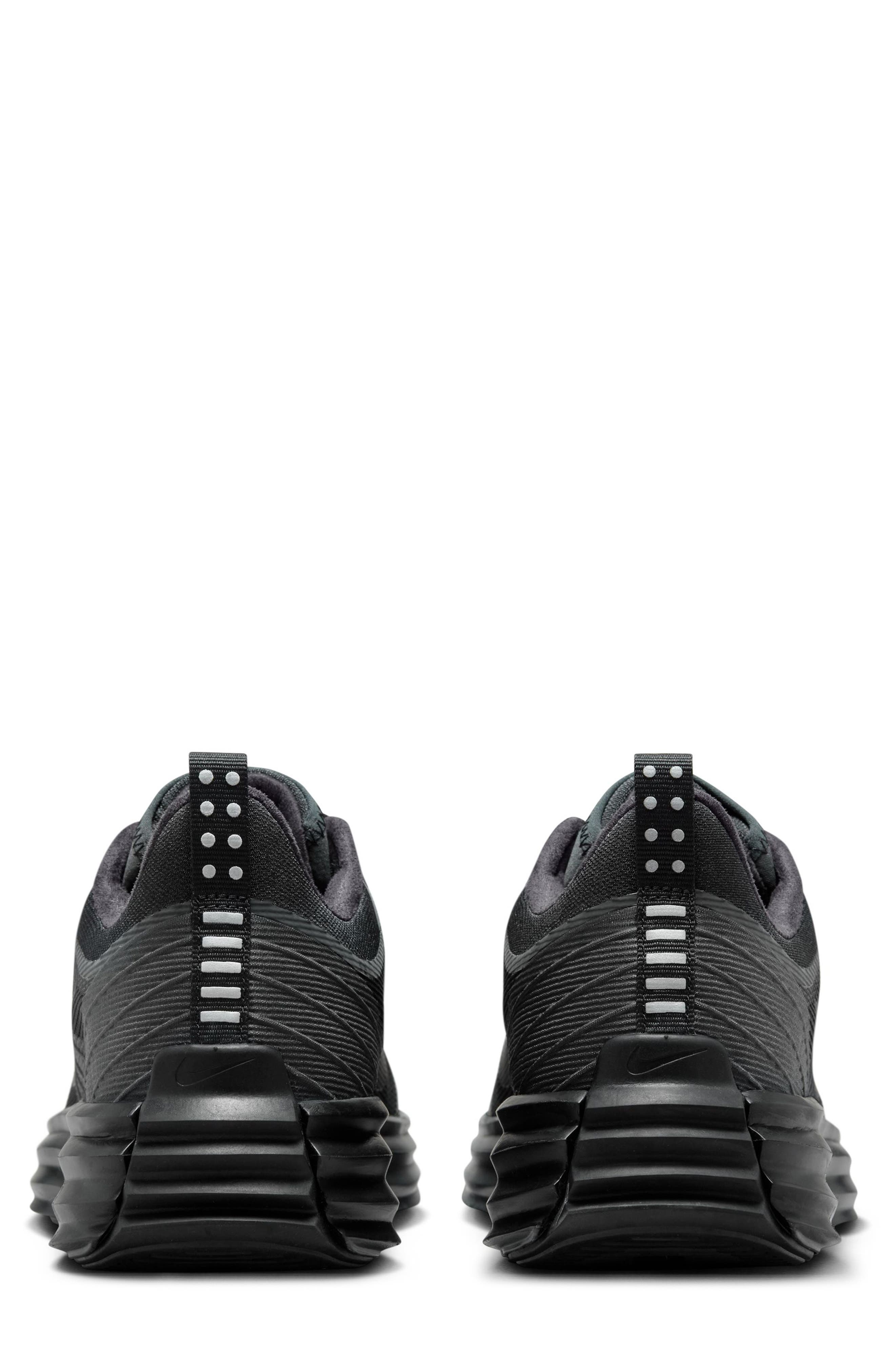 Nike Lunar Roam Sneaker, Alternate, color, 