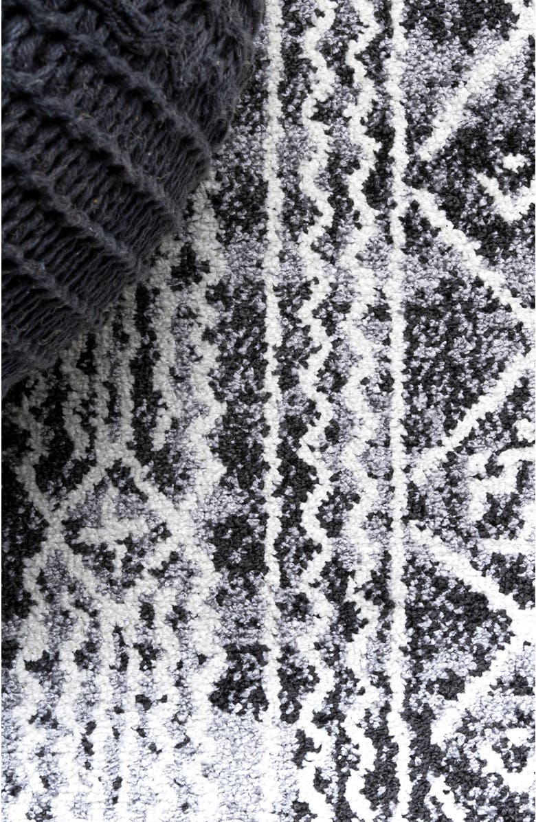 JONATHAN Y Iften Moroccan Geometric Distressed Area Rug, Alternate, color, Ivory/Black