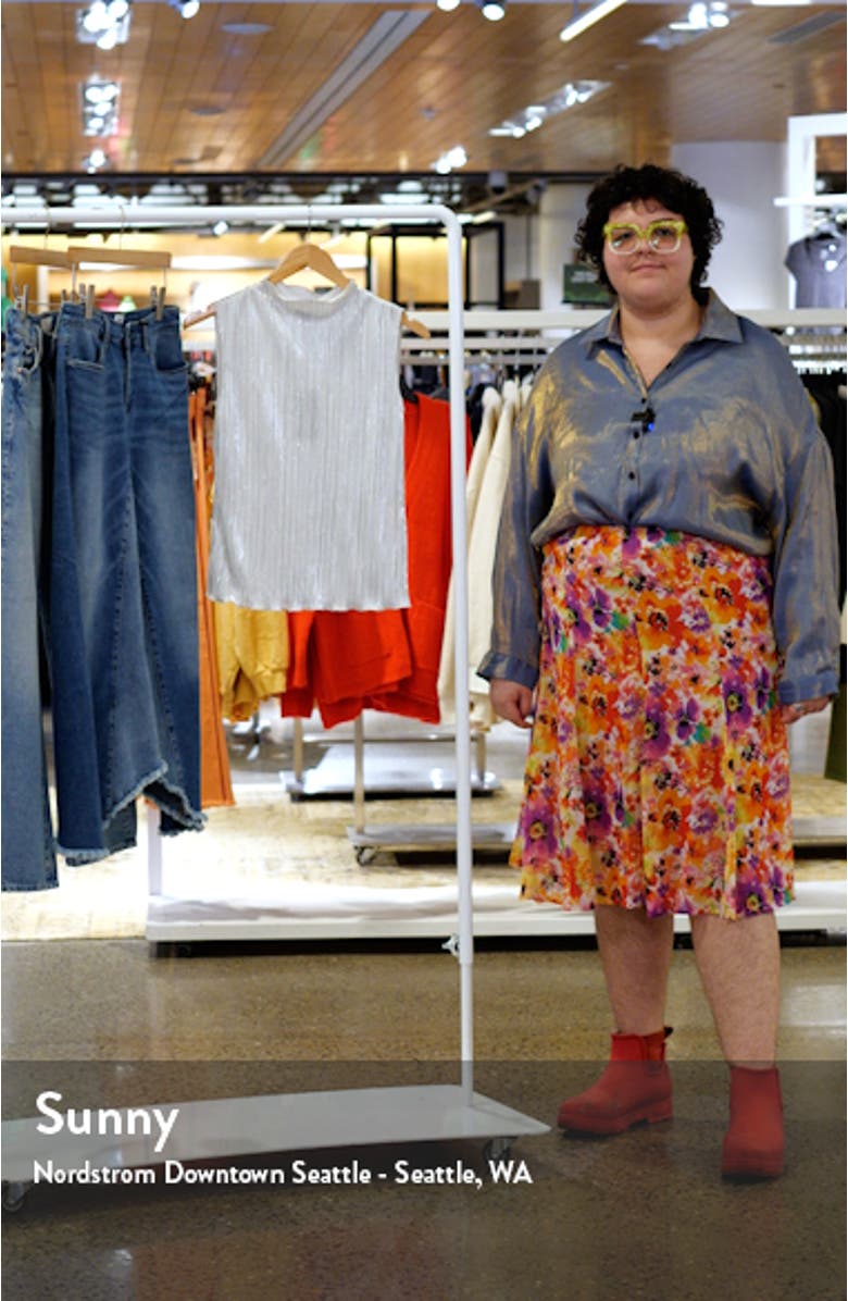 Trea Plissé Sleeveless Top, sales video thumbnail