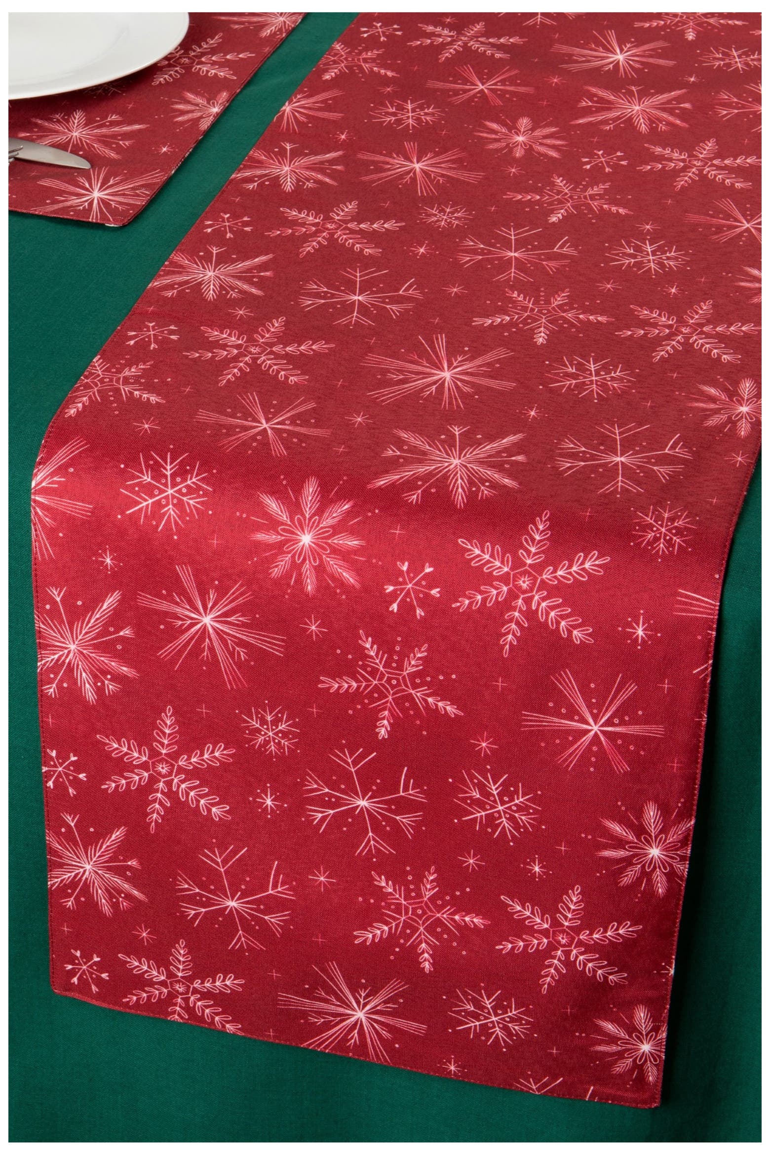 Clean Line N Rack Now Designs Clean Coast Snowflakes Table Runner | Nordstromrack