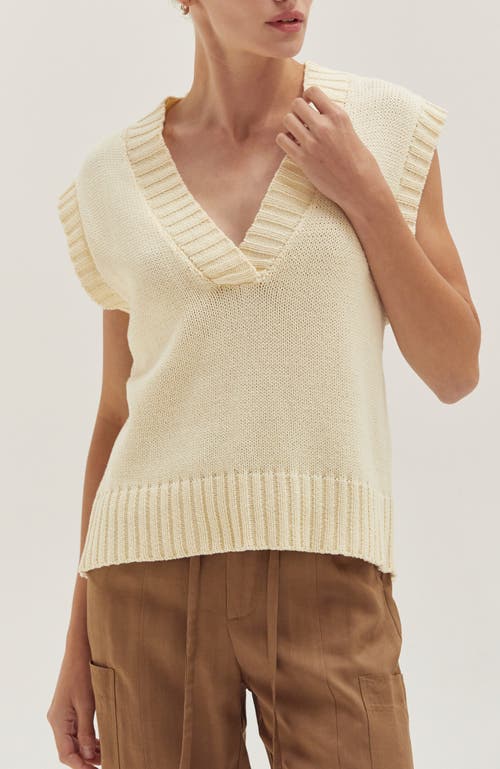 Crescent V-neck Sweater Vest In Neutral
