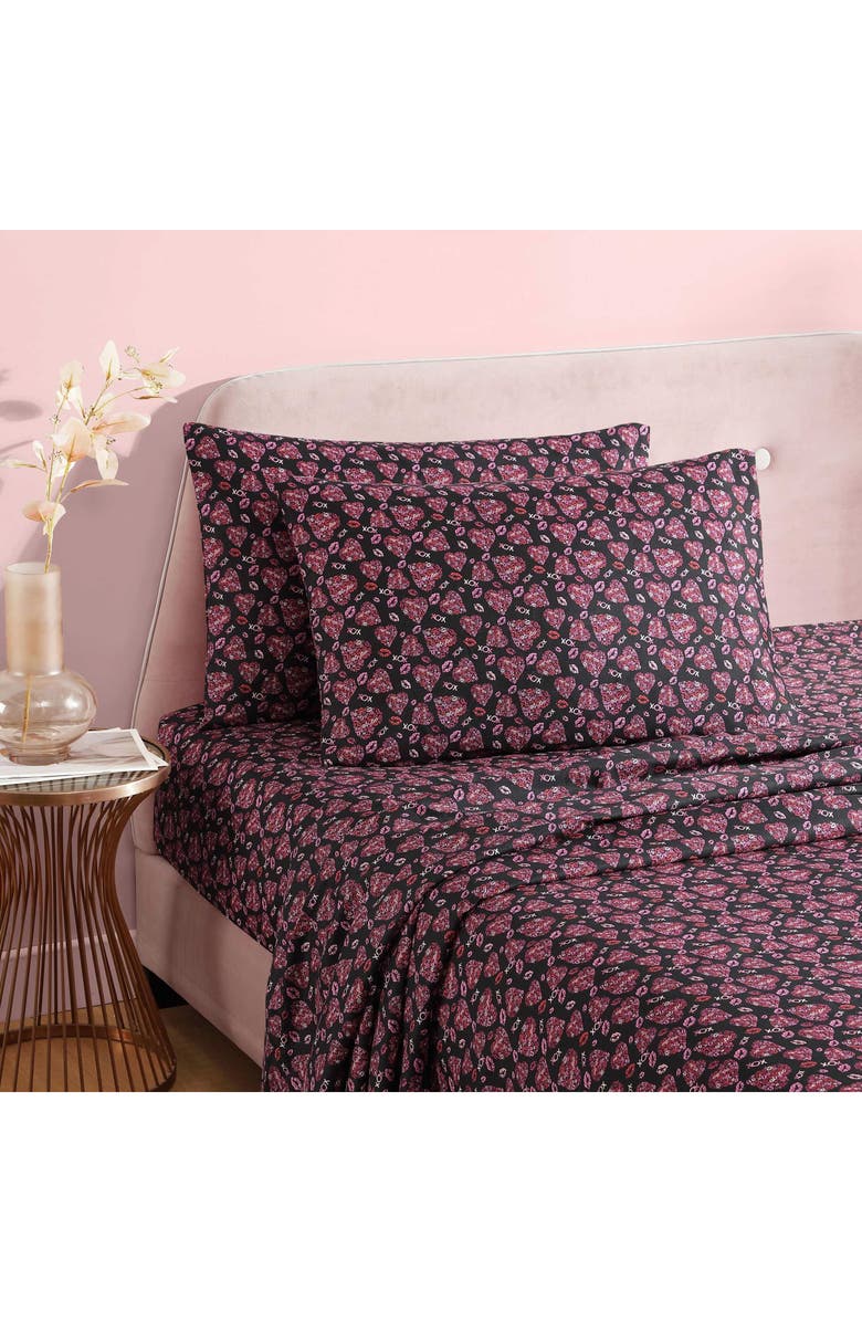 Betsey Johnson Lipstick Betsey Sheet Set, Alternate, color, Light / Medium Pink