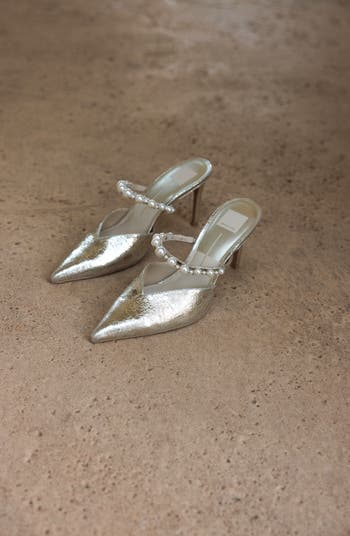 Kanika Pointed Toe Pump