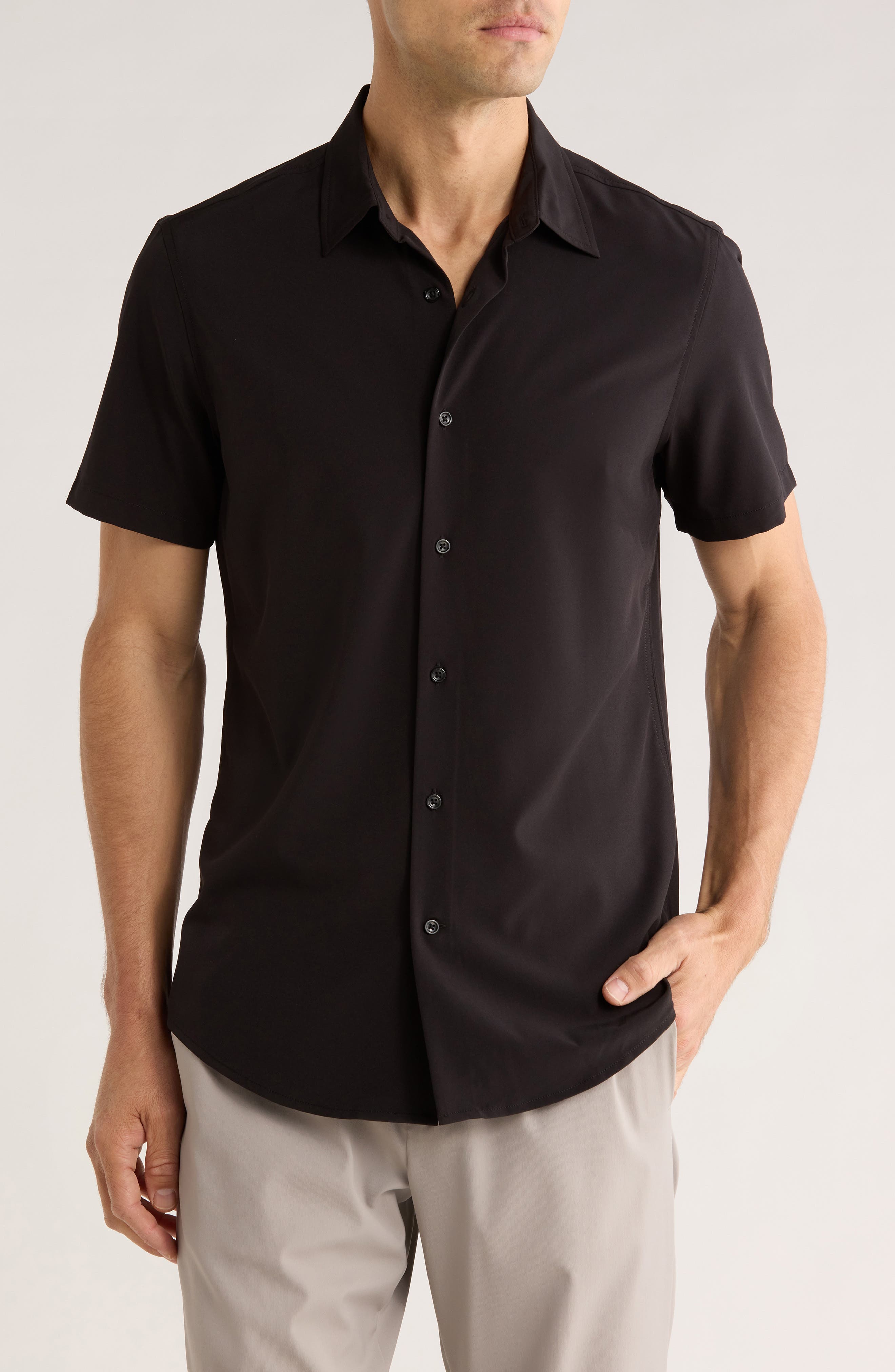 14th & Union Short Sleeve Performance Woven Button-Up Shirt