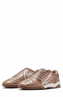 Total 90 Soccer Sneaker