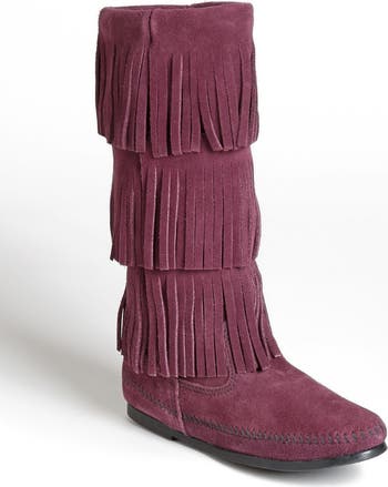 Minnetonka five layer fringe boots hotsell