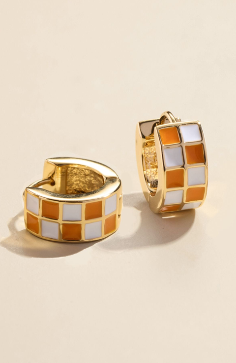 Checkered Enamel Huggies