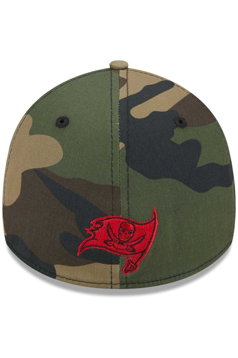 Men's New Era Camo Tampa Bay Buccaneers  Punched Out 39THIRTY Flex Hat, Alternate, color, Camo