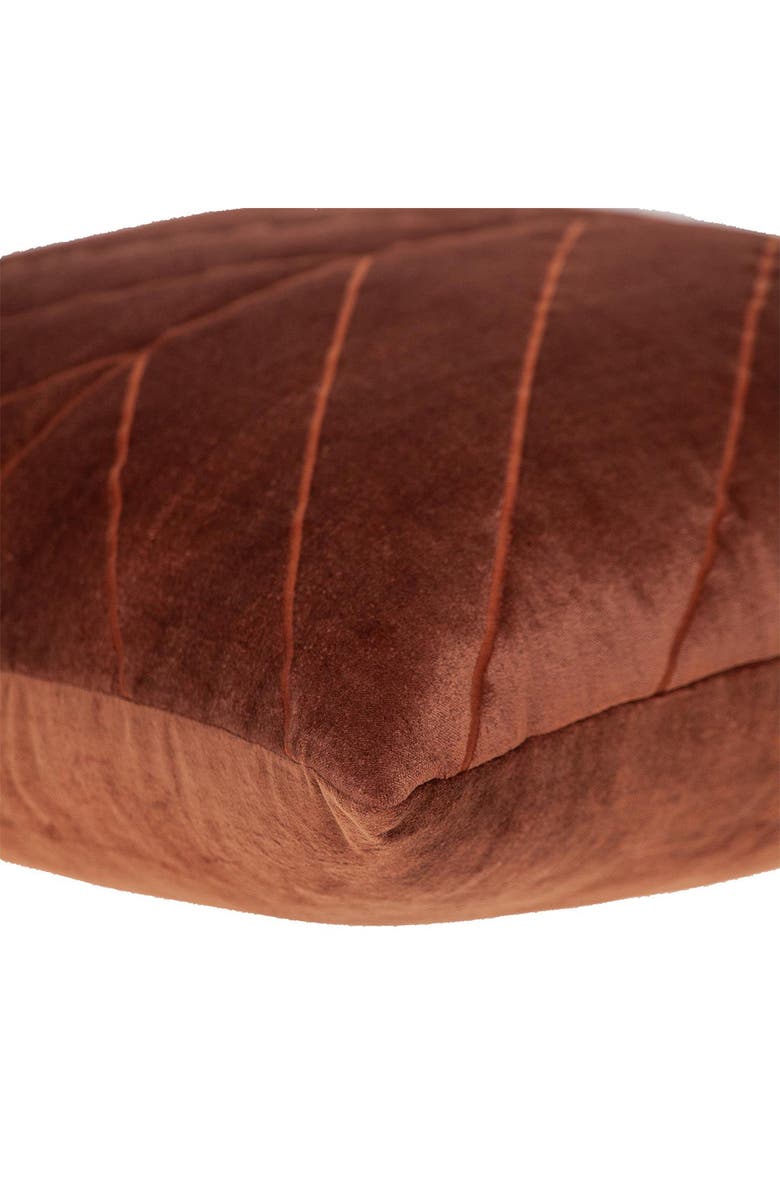 PARKLAND COLLECTION Tobyn Quilted Pillow, Alternate, color, Burnt Orange