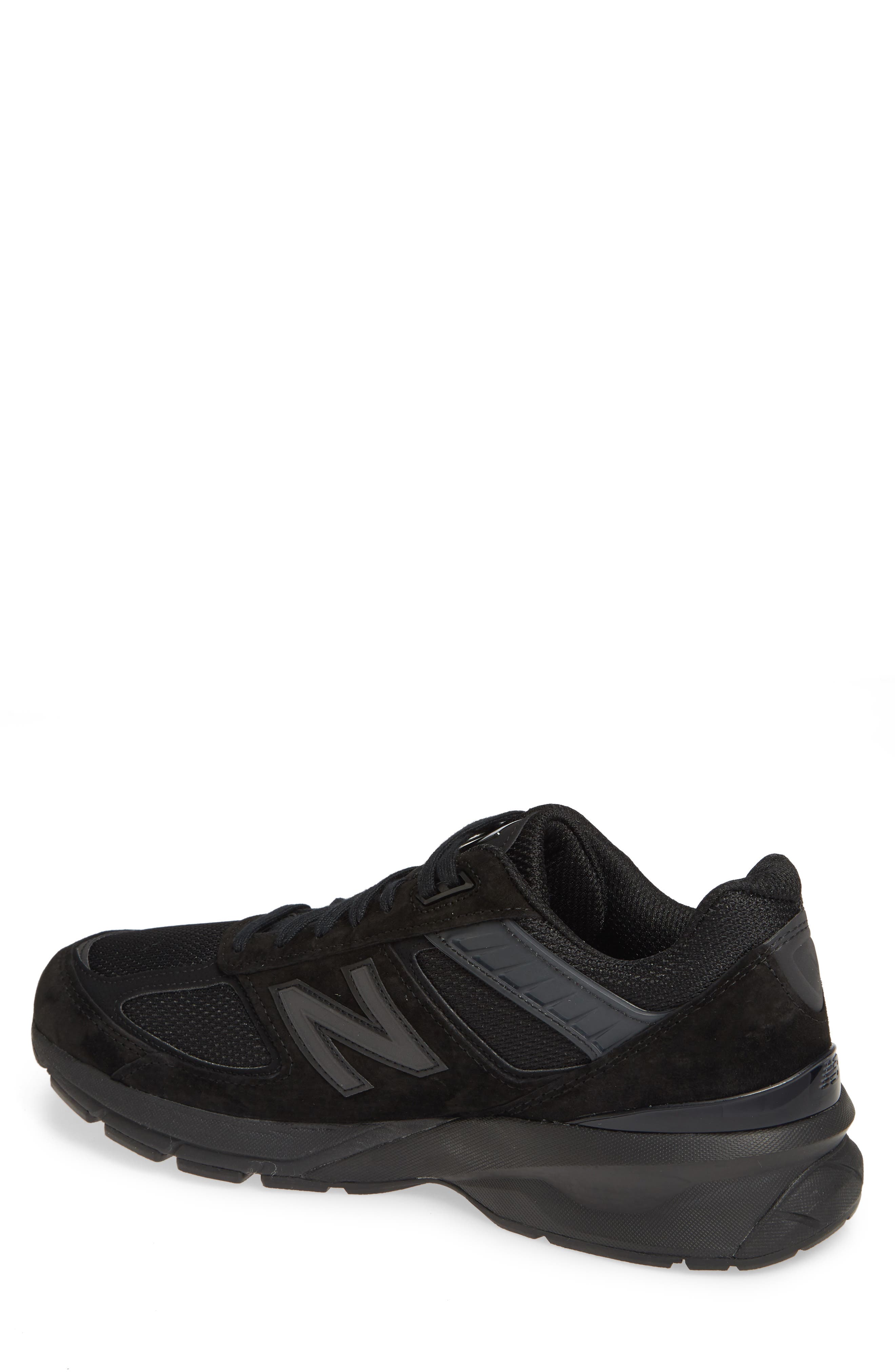 Made in USA 990 v5 Running Shoe, Alternate, color, BLACK
