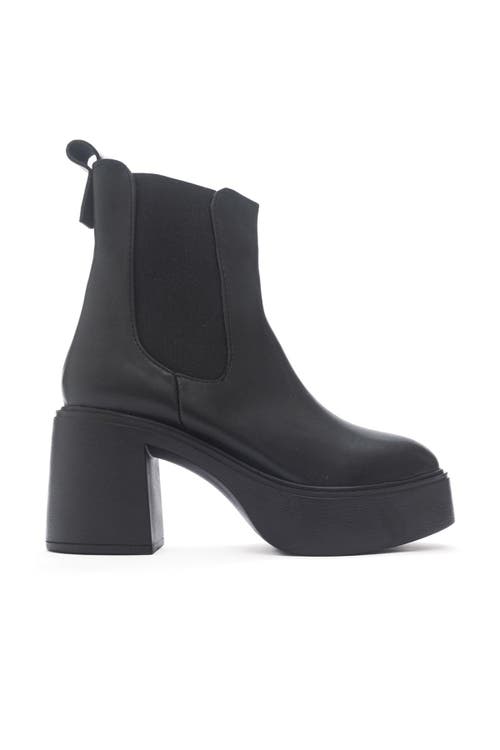 Prologue Shoes Fenira Platform Heel Chelsea Boot In Black
