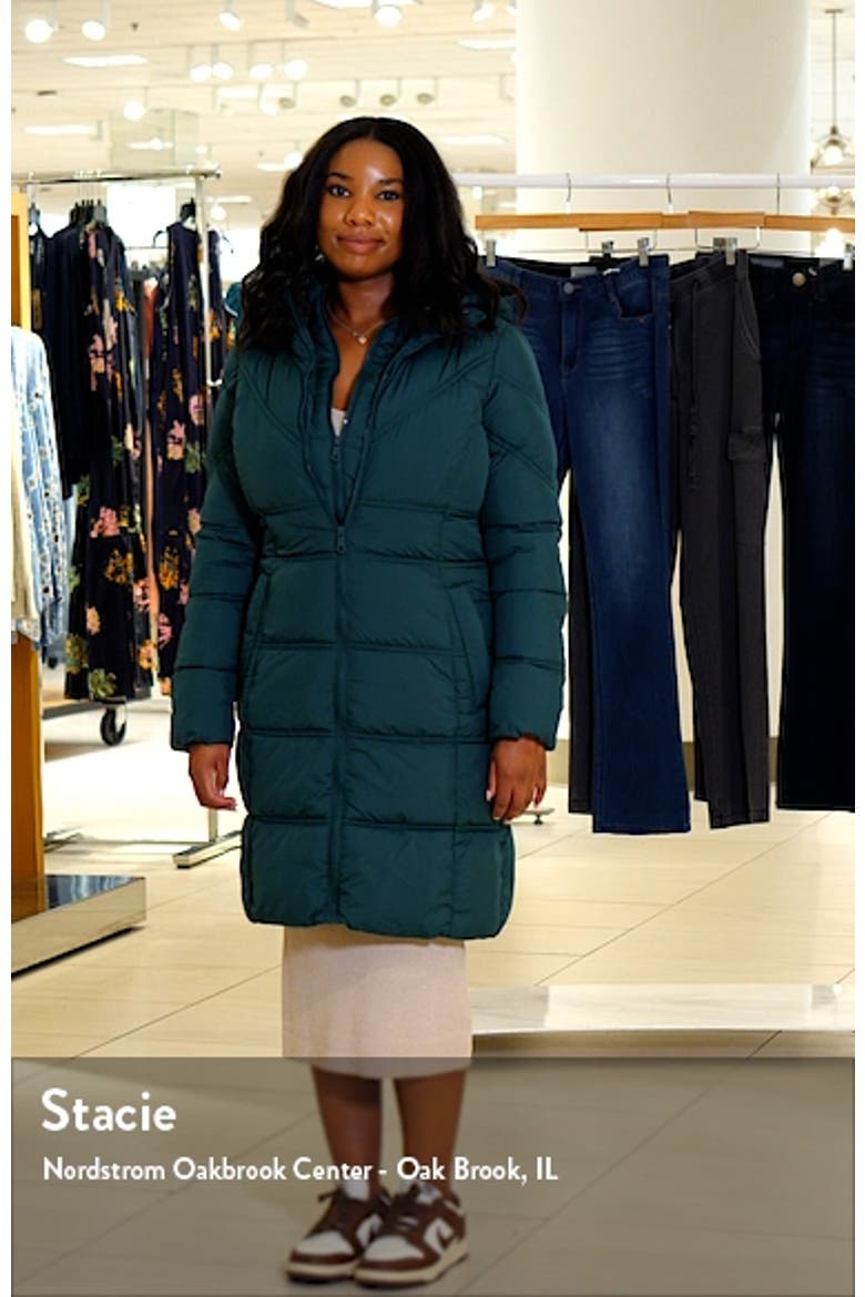 Walker Double Stitch Recycled Polyester Puffer Coat with Removable Bib video