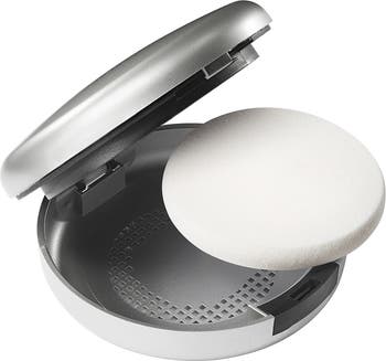 Studio Fix Tech Cream-to-Powder Foundation