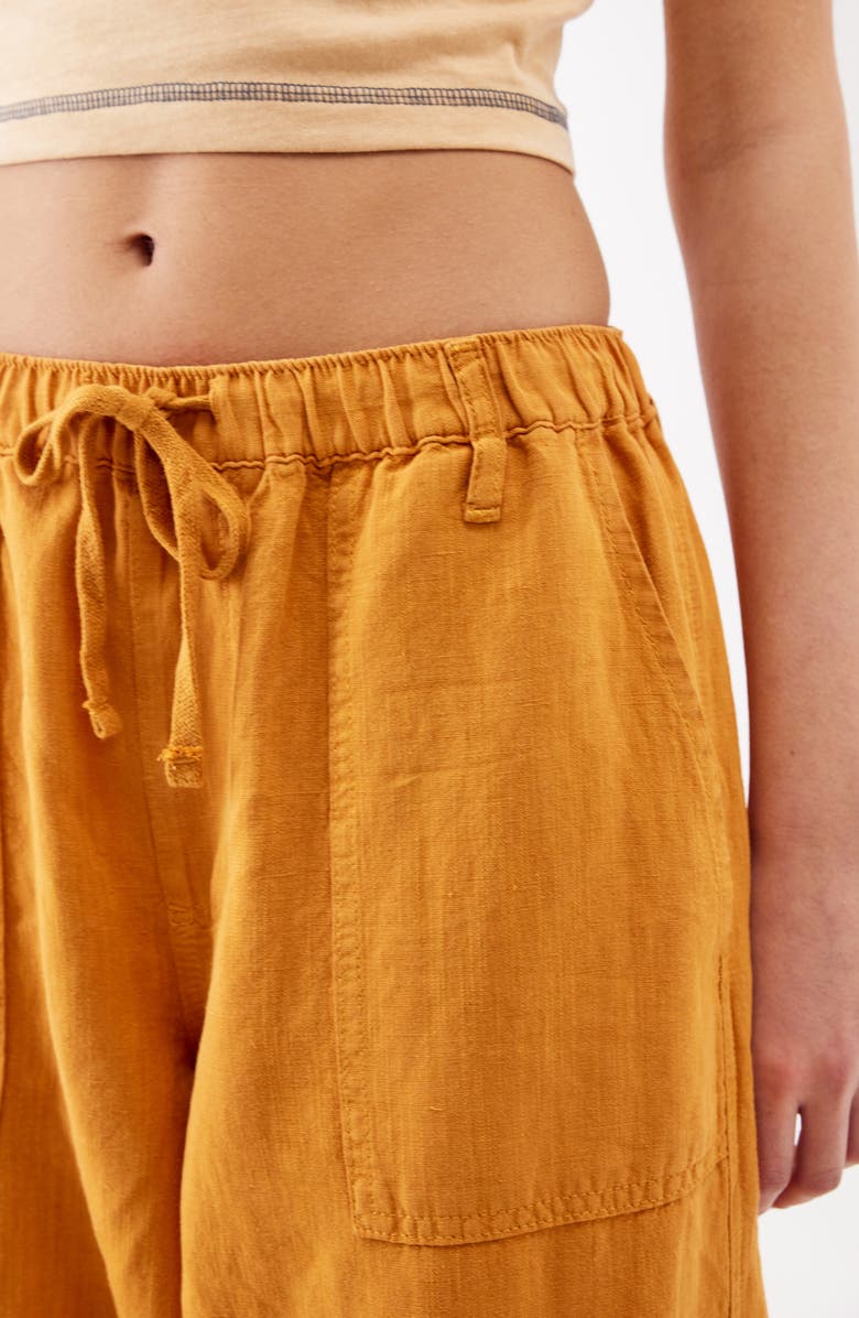 BDG Urban Outfitters Luca Cotton & Linen Cargo Pants, Alternate, color, 