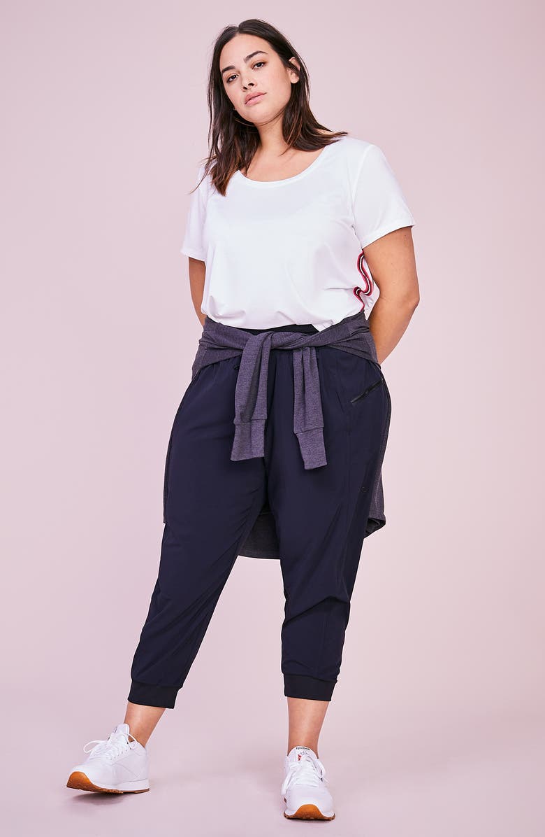 Reebok Classic Leather Sneaker, Main, color,