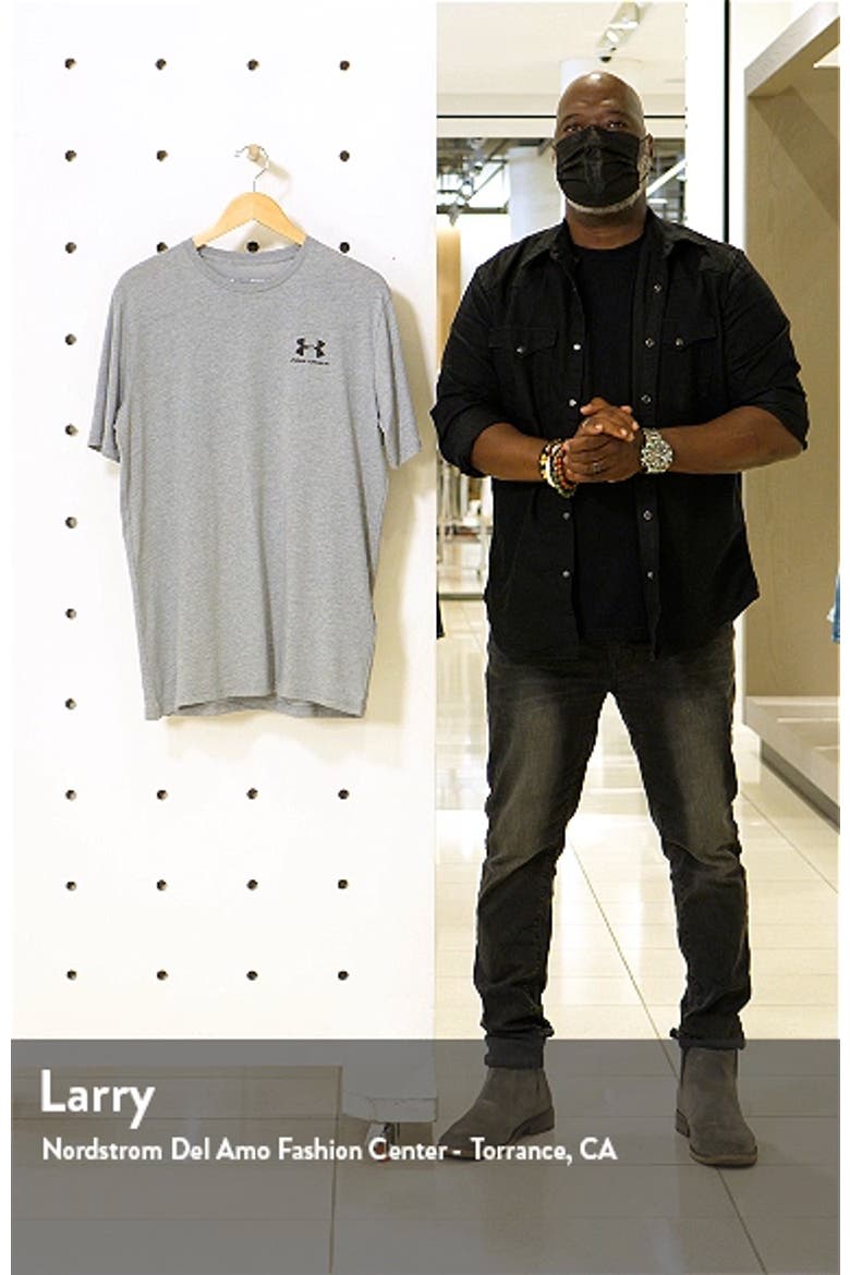 Sportstyle Loose Fit T-Shirt video