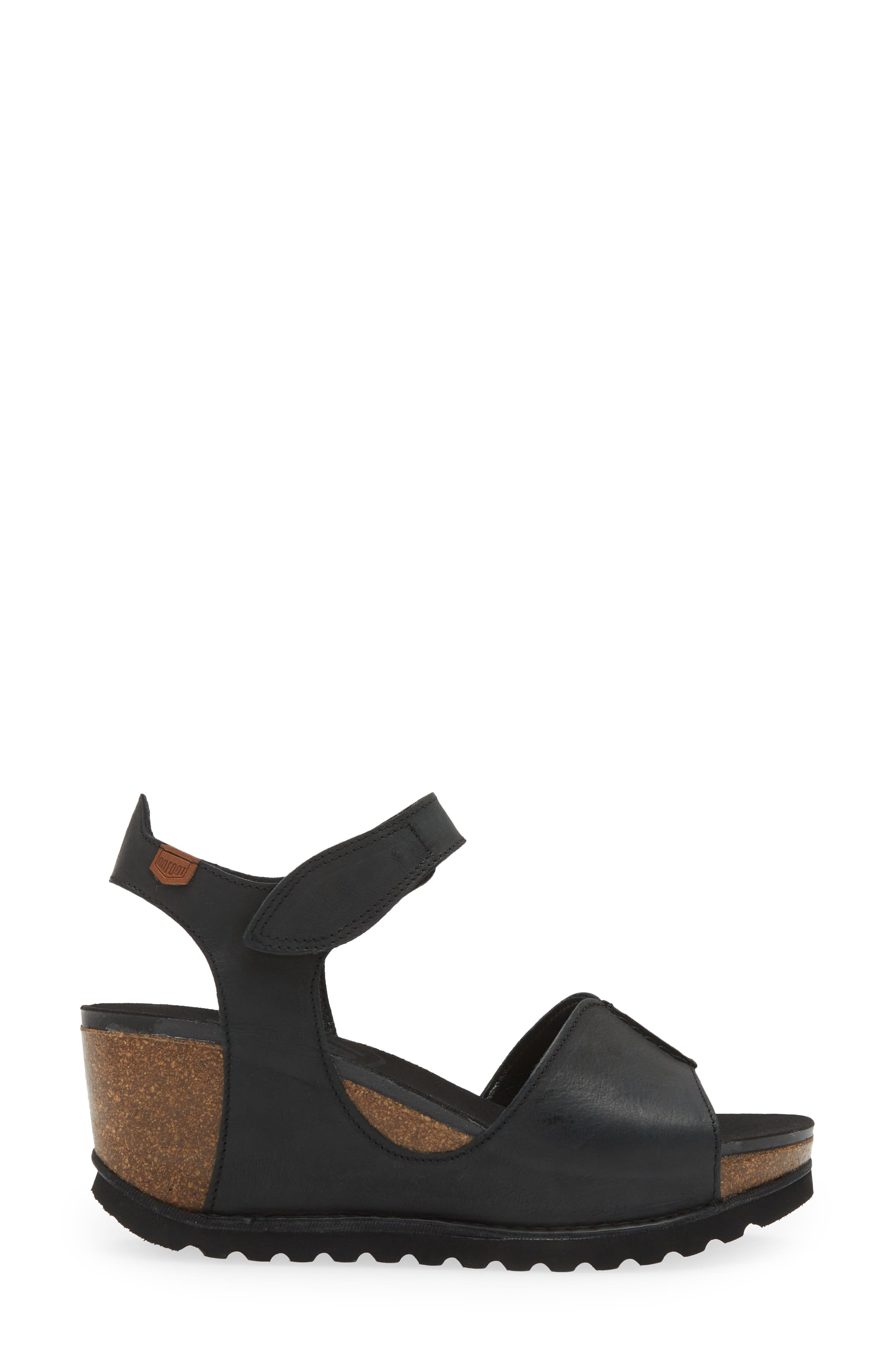 On Foot Samoa 310 Wedge Sandal, Alternate, color, Black