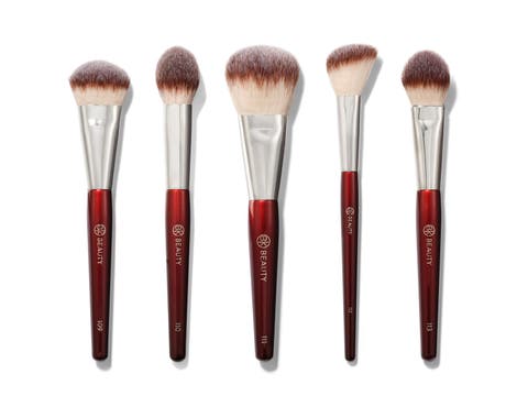 Core Line Extension Face Brush Set
