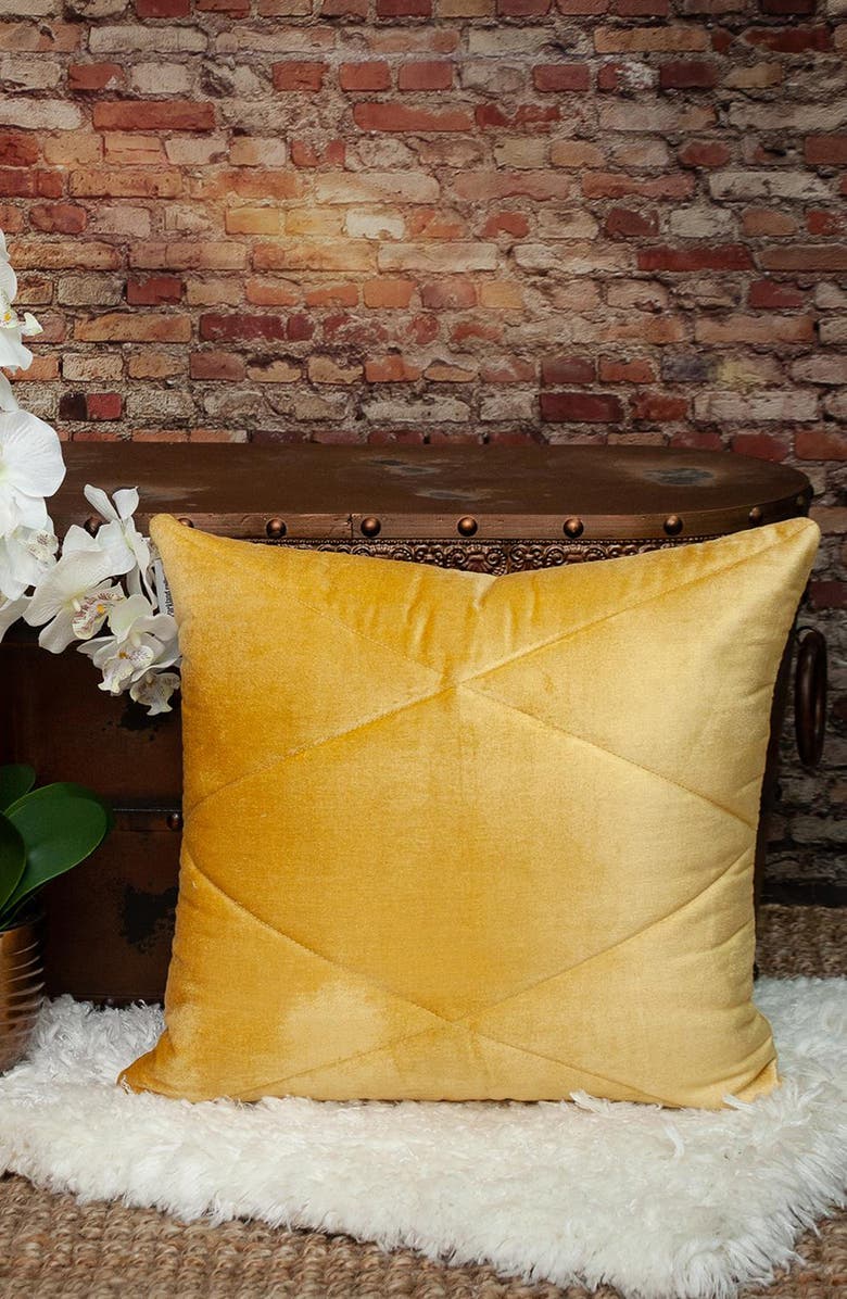 PARKLAND COLLECTION Koko Transitional Yellow Throw Pillow, Alternate, color, Yellow