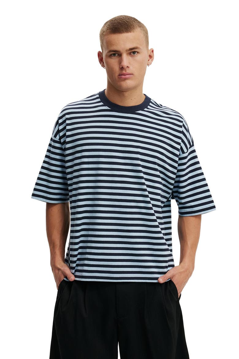 Men's Cropped Fit T-Shirt, Main, color, True Navy  Powder Blue