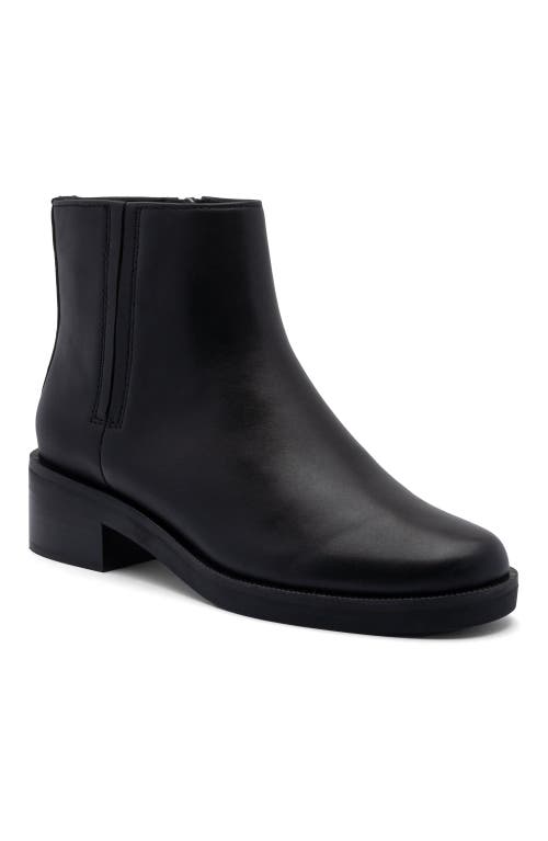 Abeo Traverse Ankle Bootie In Black - Regular