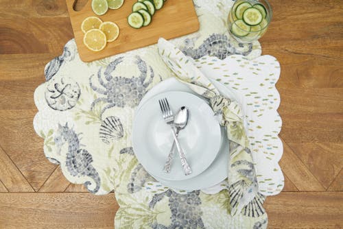 C & F Home C&f Home Cannon Beach Table Runner In Green