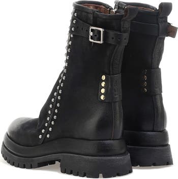 Duke Stud Trim Boot