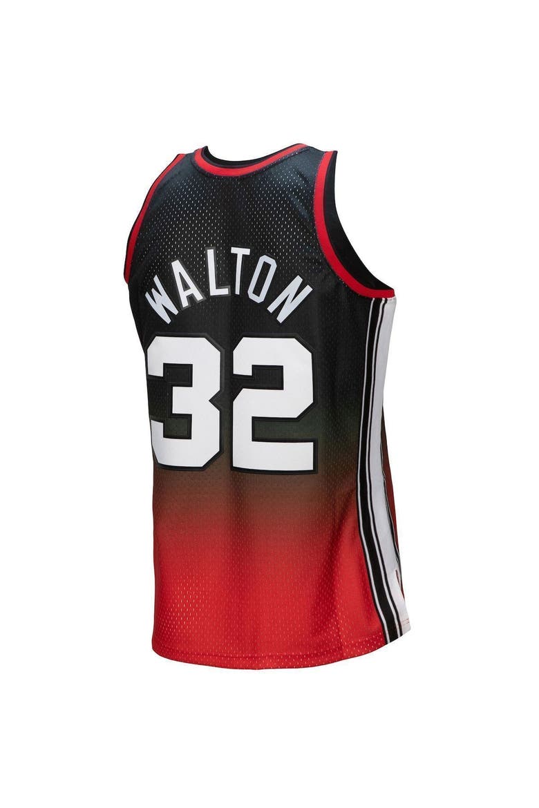 Men's Mitchell & Ness Bill Walton Red/Black Portland Trail Blazers 1976/77 Hardwood Classics Fadeaway Swingman Player Jersey, Alternate, color, Red