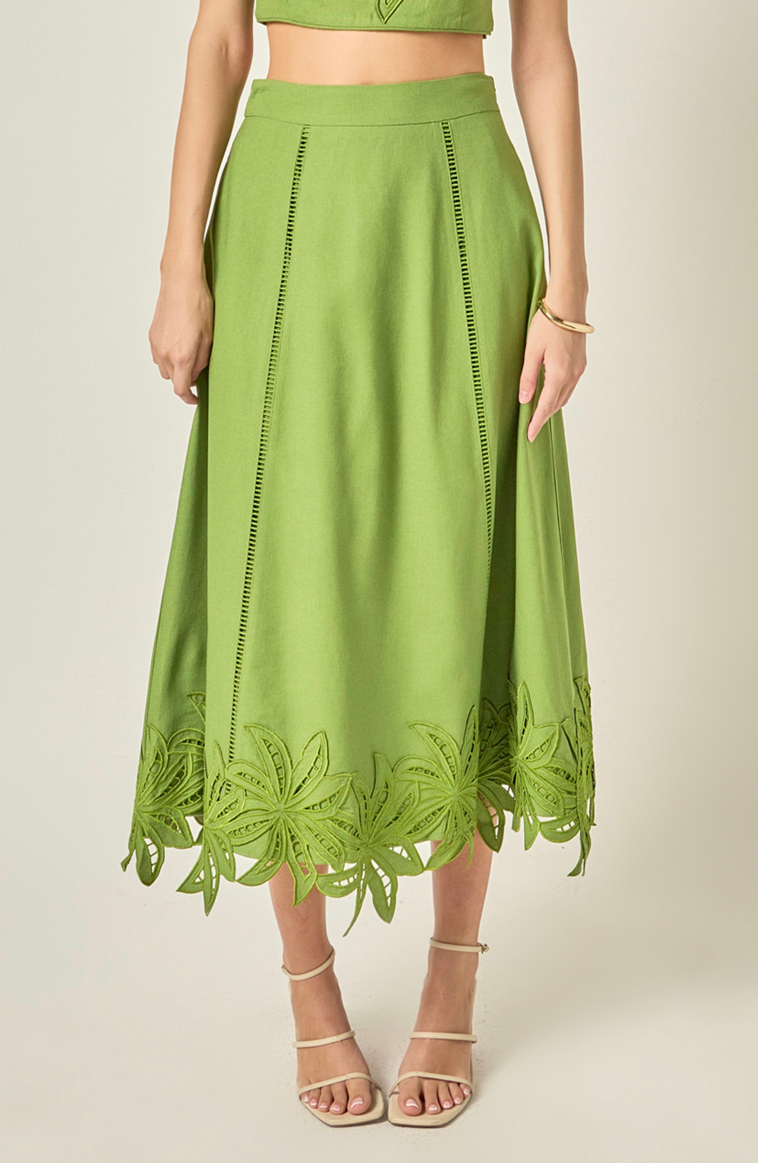 selected GREEN