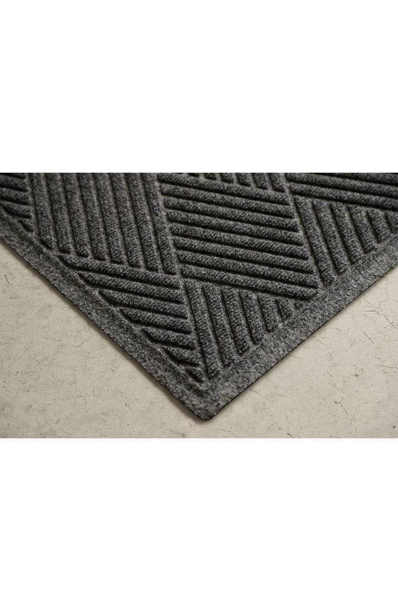 Bungalow Flooring WaterHog Diamonds Floor Mat, Alternate, color, Charcoal