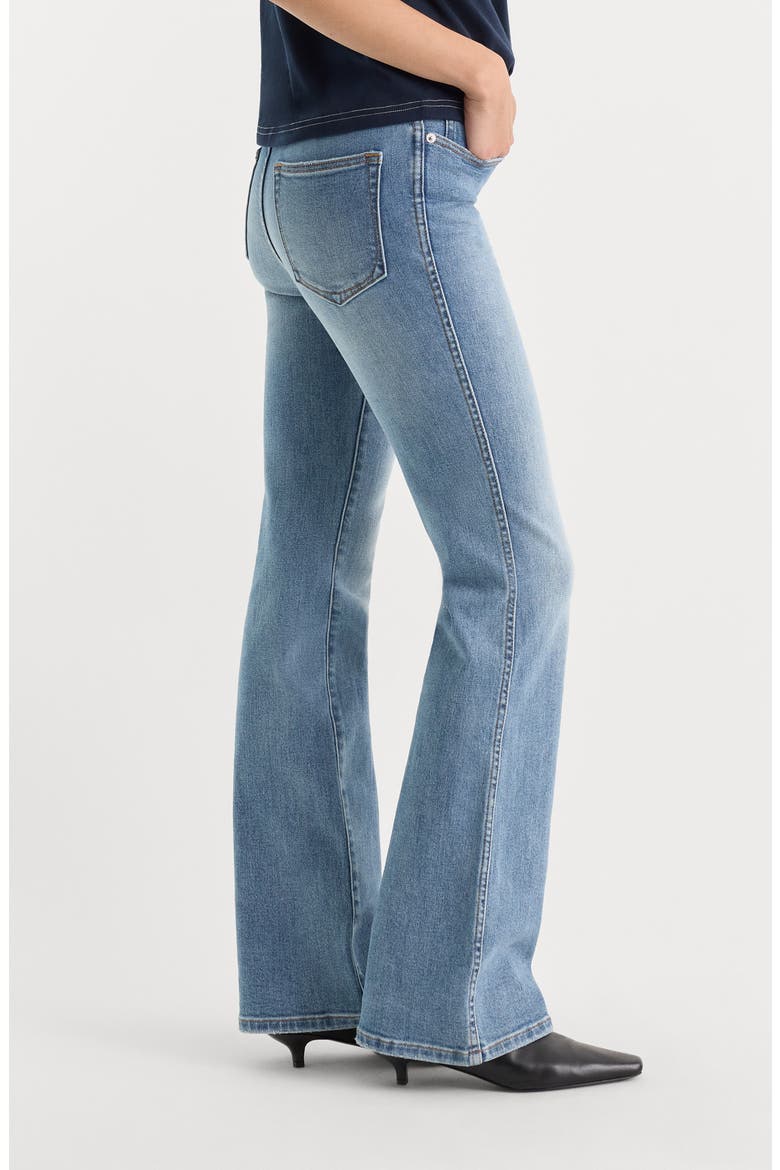 Good Classic Bootcut Jeans, Alternate, color, CEDARWICK