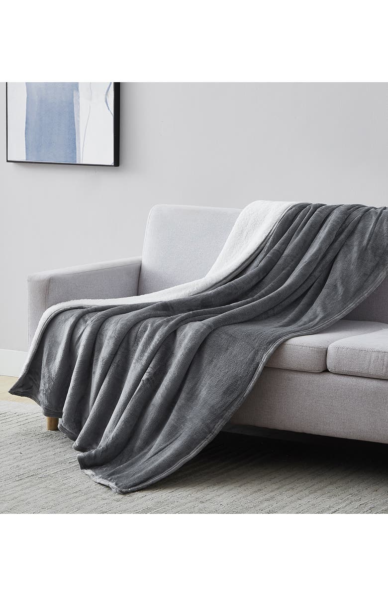 SOUTHSHORE FINE LINENS Microfleece Faux Shearling Lined Reversible Throw Blanket - 50" x 70", Alternate, color, Slate