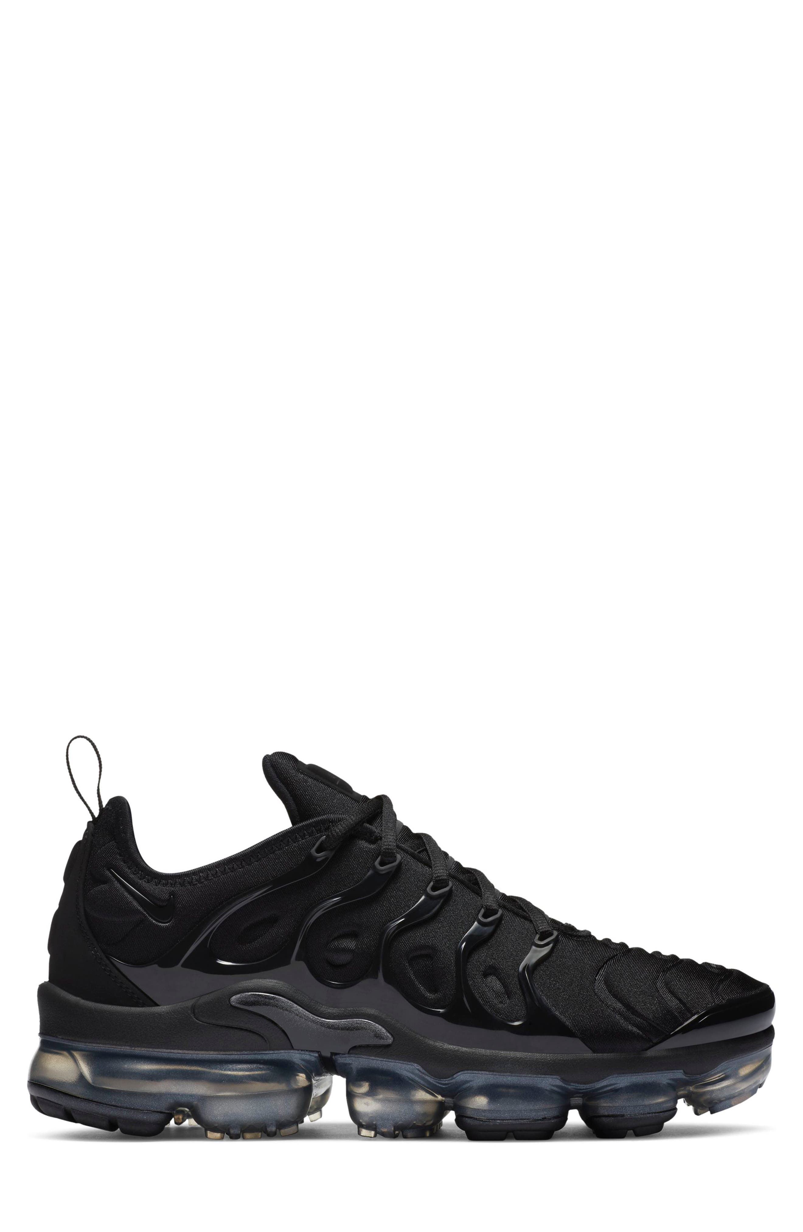 Nike Air VaporMax Plus Sneaker, Alternate, color, 