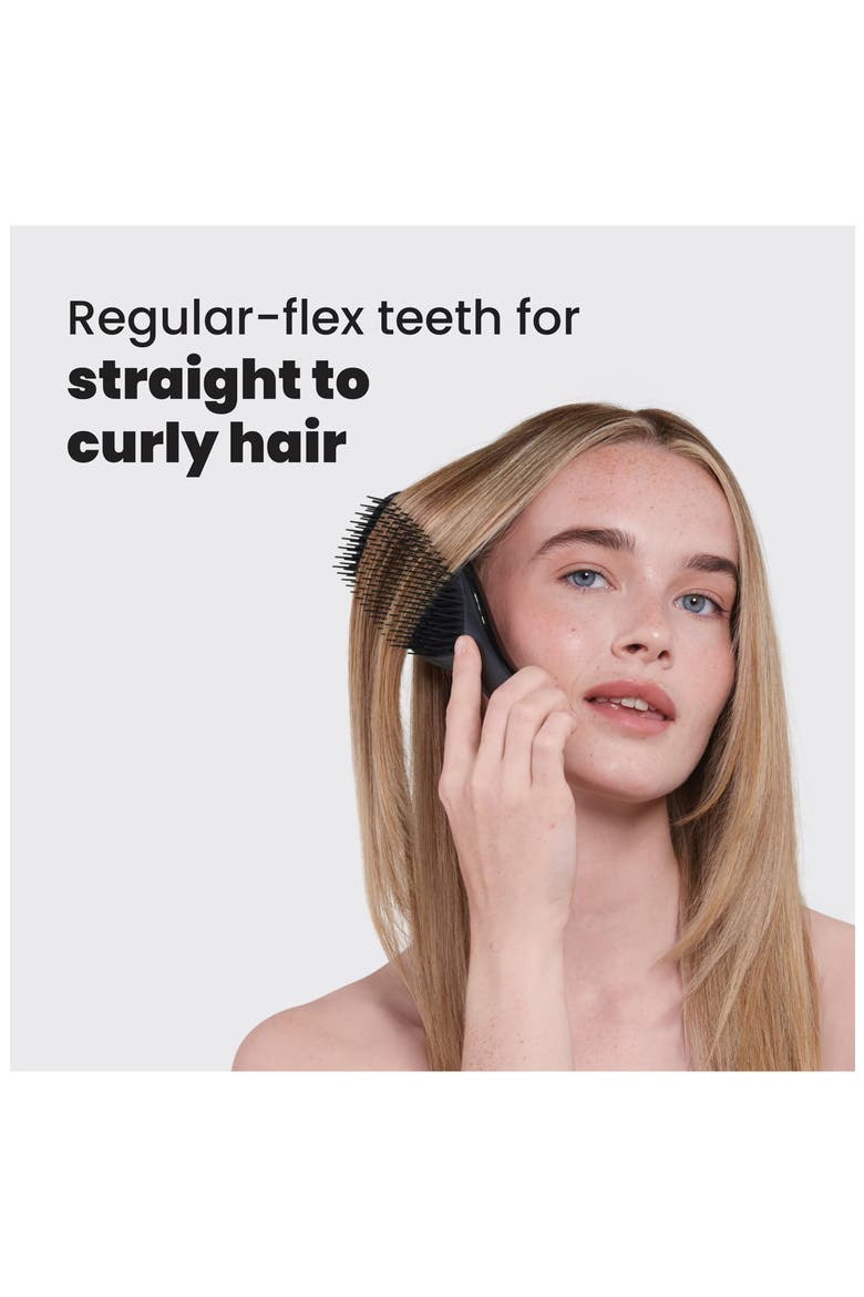 Ultimate Detangler Hairbrush - Straight to Wavy, Alternate, color, BLACK
