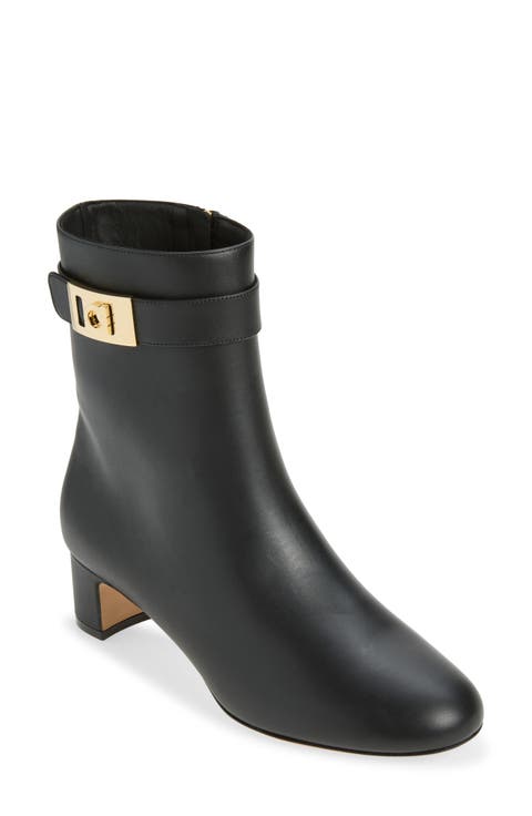 Elizia Bootie