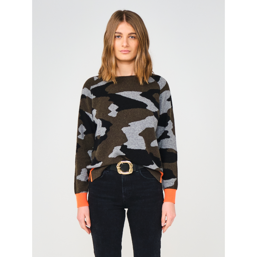 Brodie Pure Cashmere Crew Neck 100% Cashmere Sweater in Khaki  product