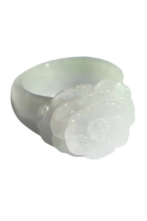 Rose Off-white jade ring