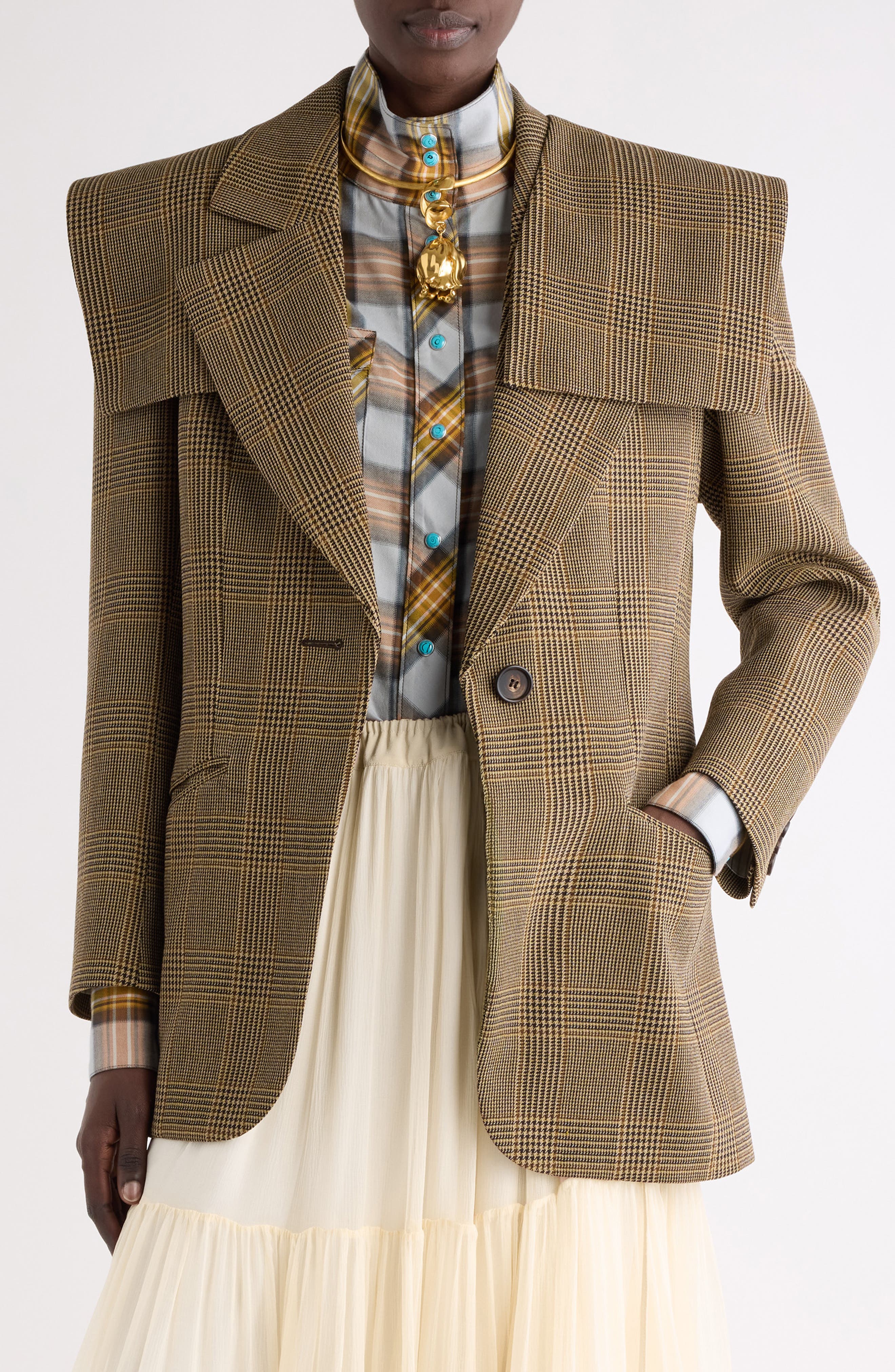 selected BROWN - BLACK