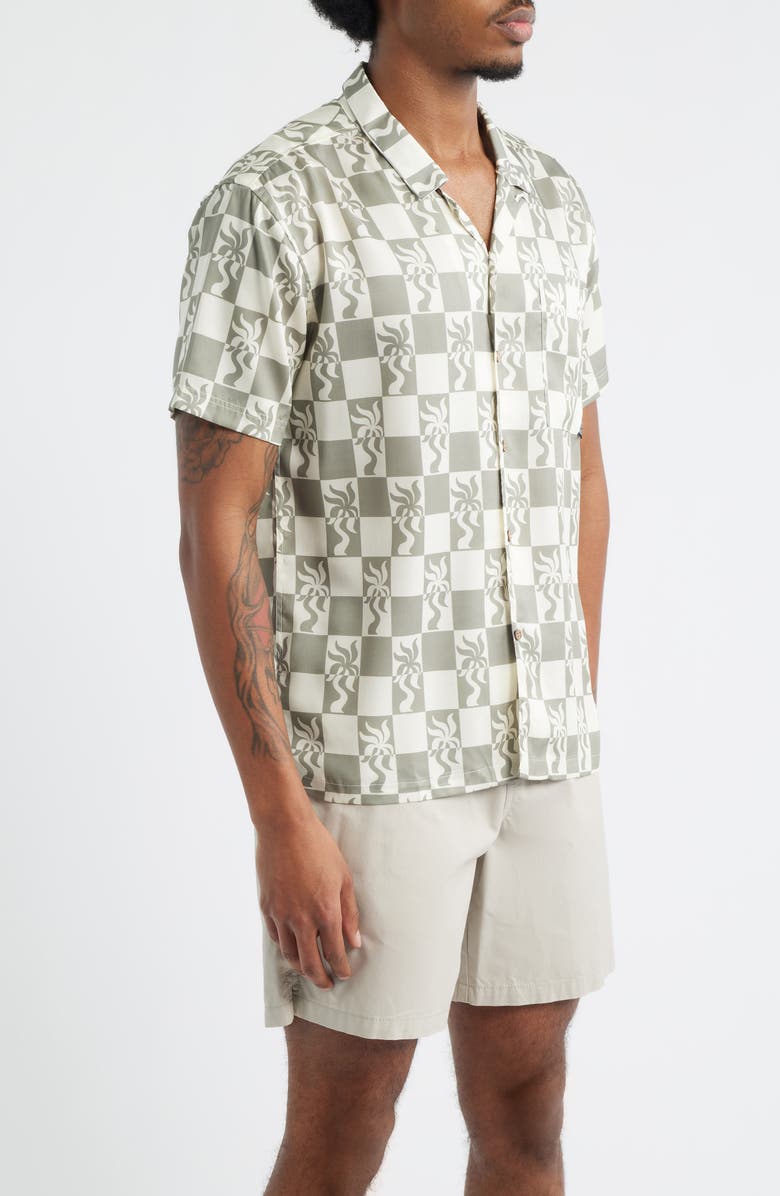 Boardies Print Short Sleeve Button-Up Camp Shirt, Alternate, color, Olive/ Cream