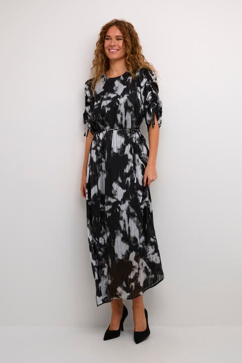 Kalifa Chiffon Half Sleeves Maxi Dress