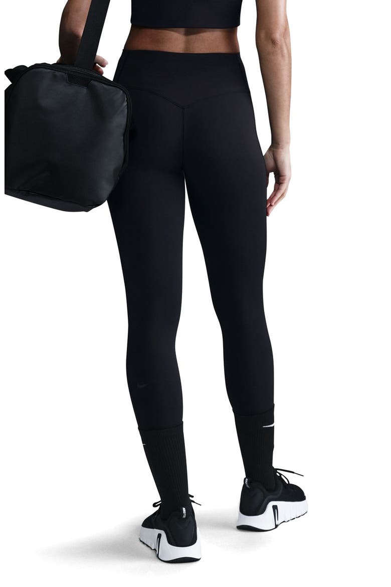Universa Medium-Support High-Waisted Pocket 7/8 Leggings, Alternate, color, 010 BLACK/DKSKGY