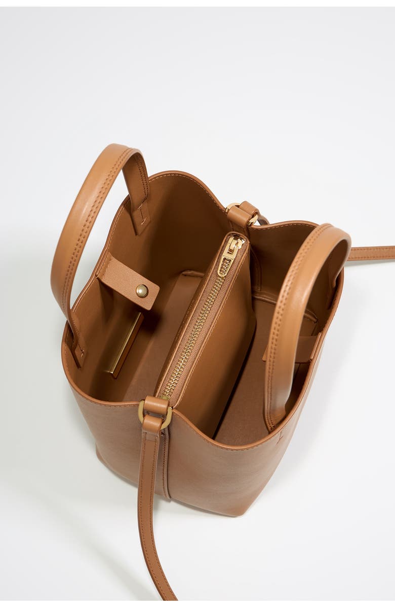 Bimba y Lola Small Honey Leather Chihuahua Bag, Alternate, color, Honey